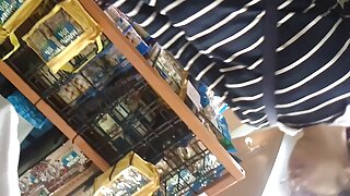 سباك هنا - الفلاش باك إلى سكس محارم مترجم امهات أواخر 90 الاباحية